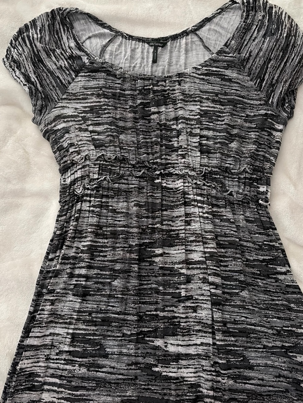 Textured Stripe Black and Gray Women’s Scoop Neck Dress